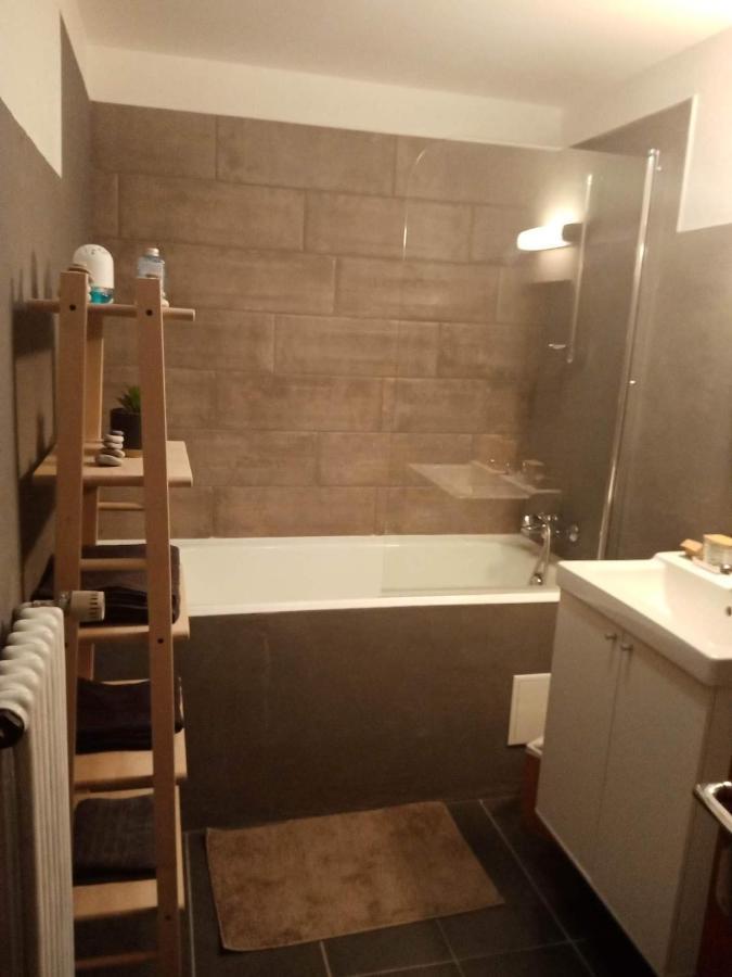 Les P'Tites Pistes Bed and Breakfast Chaux-des-Pres Εξωτερικό φωτογραφία